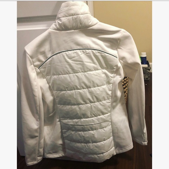 Fleece/puffer coat. Never worn! - Picture 2 of 2